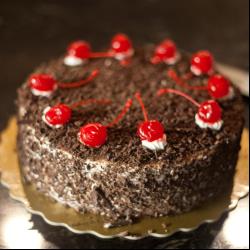 Шоколадный торт с вишней Черный лес