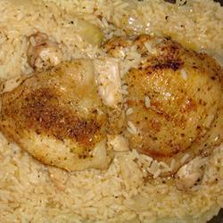 Куриные окорочка с рисом в духовке