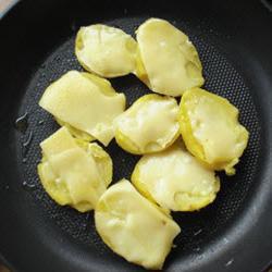 Сыр раклет с картофелем по-быстрому